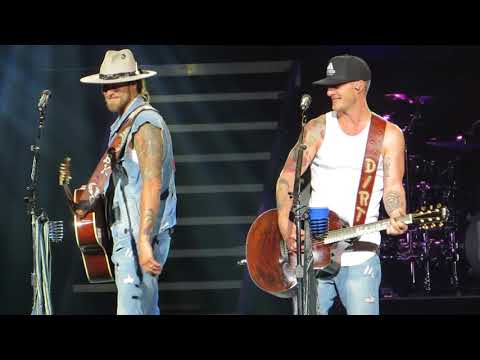 Florida Georgia Line "Dirt" Live @ The Hard Rock Hotel And Casino