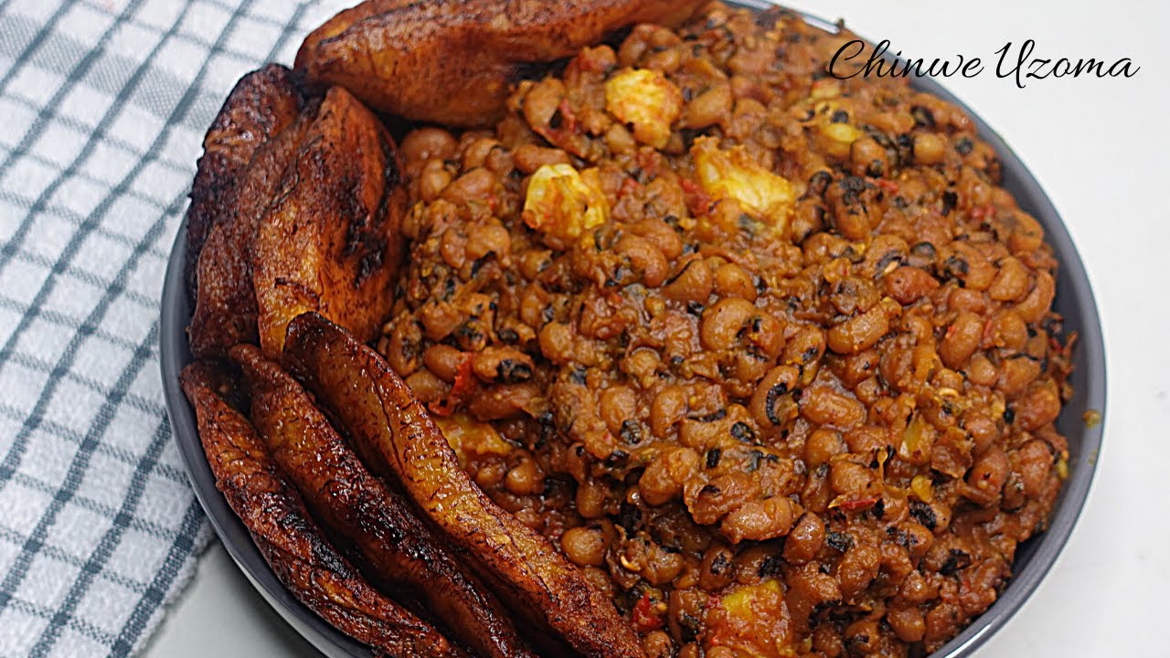 ⁣Nigerian beans porridge recipe | How to make stewed beans | Chinwe Uzoma
