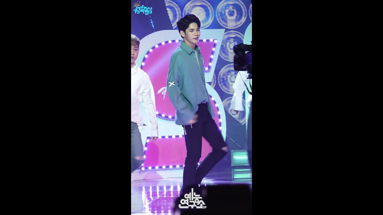 [예능연구소 직캠] 엠씨 스페셜 스테이지 옹성우 Focused @쇼!음악중심_20180224 3MC Special stage ONG SEONG WU