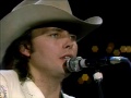 Dwight yoakam  buenas noches from a lonely room she wore red dresses live from austin tx