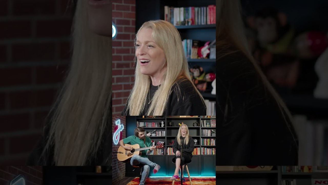 « Et c'est pas fini » par Annie Villeneuve, LIVE au Studio JeJoueDeLaGuitare aux Shows de Pantoufles