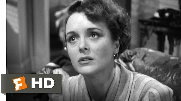 The Maltese Falcon (1/10) Movie CLIP - Help Me, Mr...