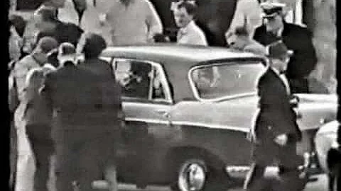 Ringo Arrives in Sydney (1964)