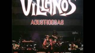 Video thumbnail of "Villanos - Dios es Argentino"