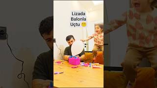 Liza Ve Babası Balon Şişirdiler Balon Bı Anda Uçtu Gitti Liza Da Balonla Birlikte Atladı Yerinden