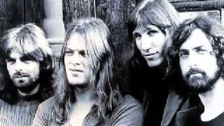 Pink Floyd - A saucerful of secrets (rare live version with orchestra and choir!)