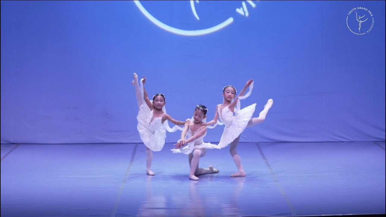 La Bayadere Pas De Trois