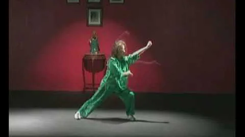 Lily Lau  Shaolin Eagle Claw Kung Fu