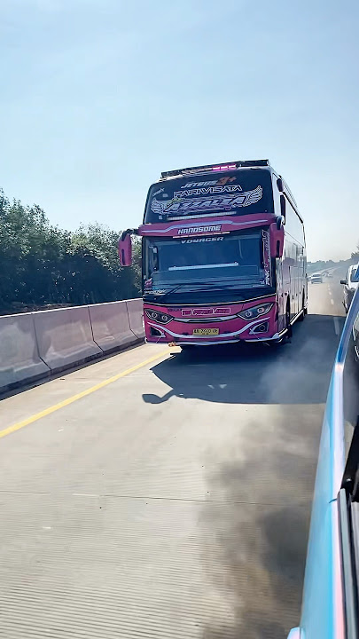 Ketemu Bus Azzalea auto dikebulin Kopral2KD‼️ #bsbteam #busmania