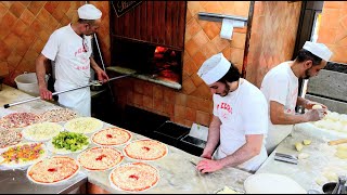 La storica Pizzeria &quot;Ai Marmi&quot; nel quartiere Trastevere a Roma dal 1931 @Romafood