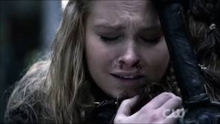 Clarke and Lexa reunited-(3x16) Finale