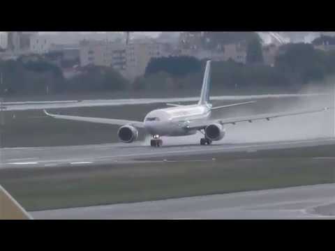 Live from Toulouse for first flight Airbus A330-841 Neo F-WTTO