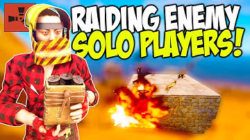 Raiding Enemy Solo Players in my Neighbourhood! (PART 2/3) - Rust Solo Survival