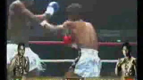 Buakaw Por Pramuk vs Andy Ologun 1ª parte