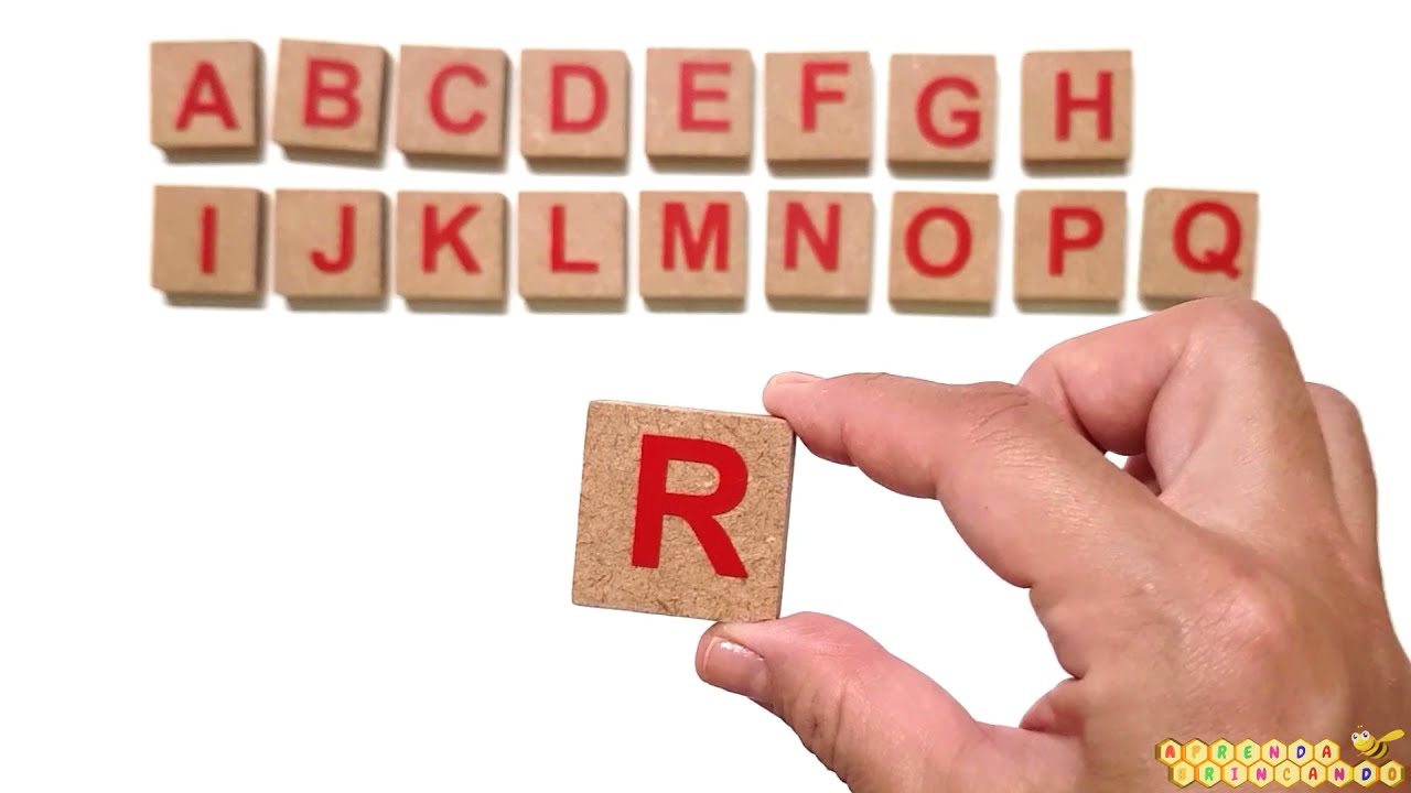 Alfabeto  - Letra de forma maiúscula. Portuguese alphabet