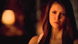 4x23 Elena tells Damon she loves him