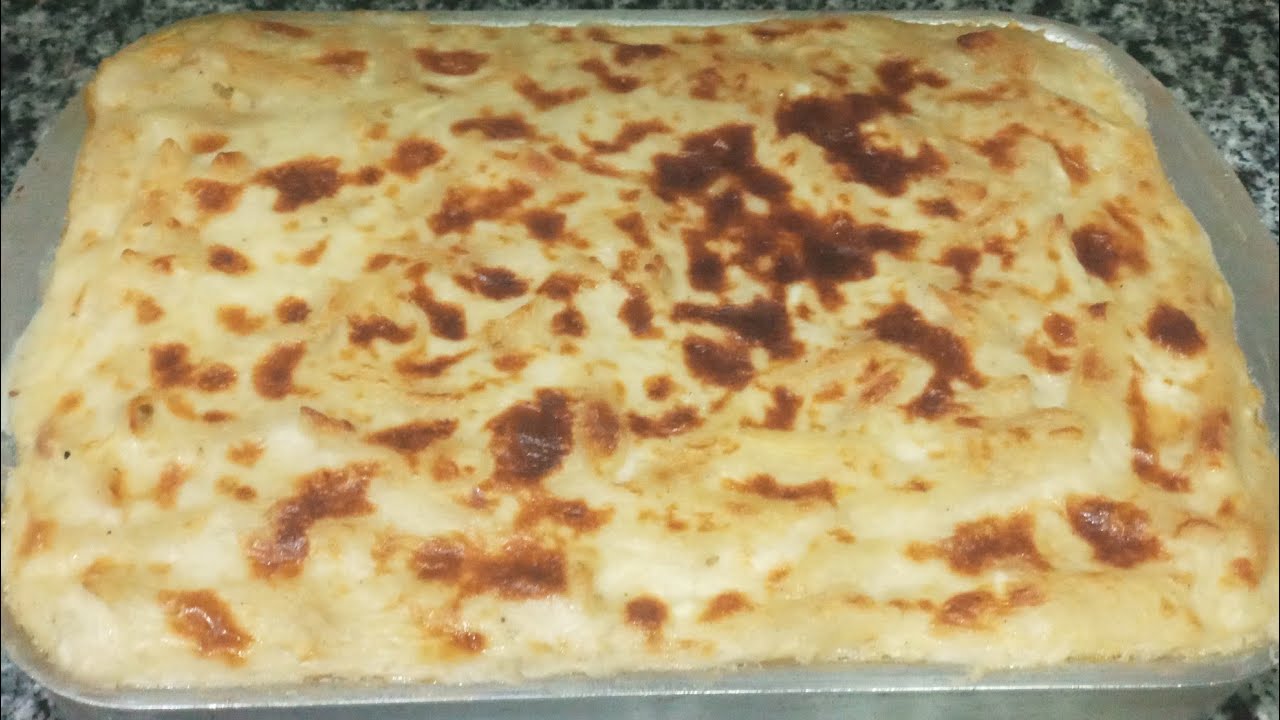 صنية المكرونه بالبشاميل على اصولها.. بجد متتقاومش😋😍 هخليكى استاذه فيها😉