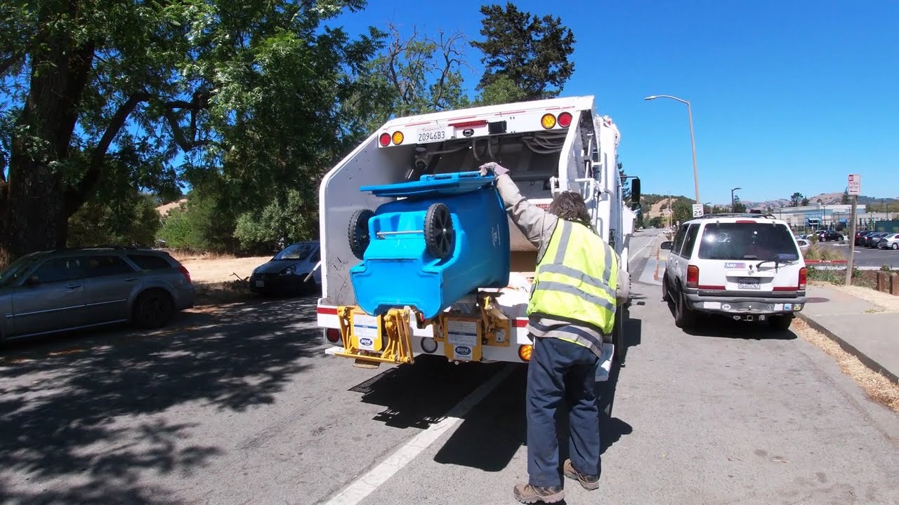 150 Subscriber Special: Recology Sonoma Marin New Way Viper Rear Loader in Novato, CA!!