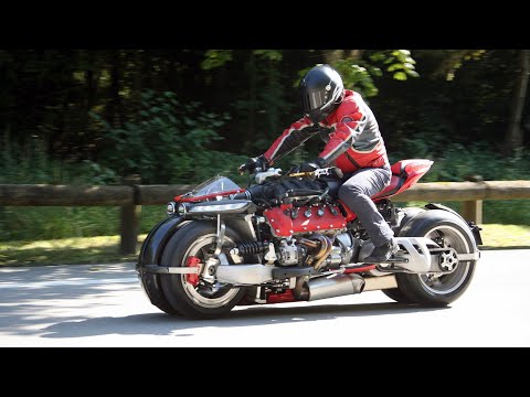Video: Overdrevet! Lazareth LM 410 er en firehjuls motorsykkel, 200 hk og 100 000 euro, men bare 10 enheter