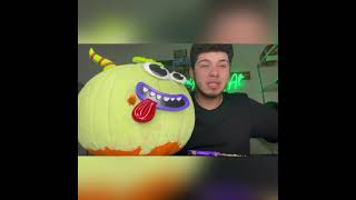 slapwoods out of a pumpkin 🎃 spooky slapwood vibes