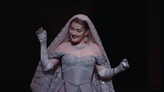 Celebrity Vezzi, lusinghe, e brio- Ariodante Profile