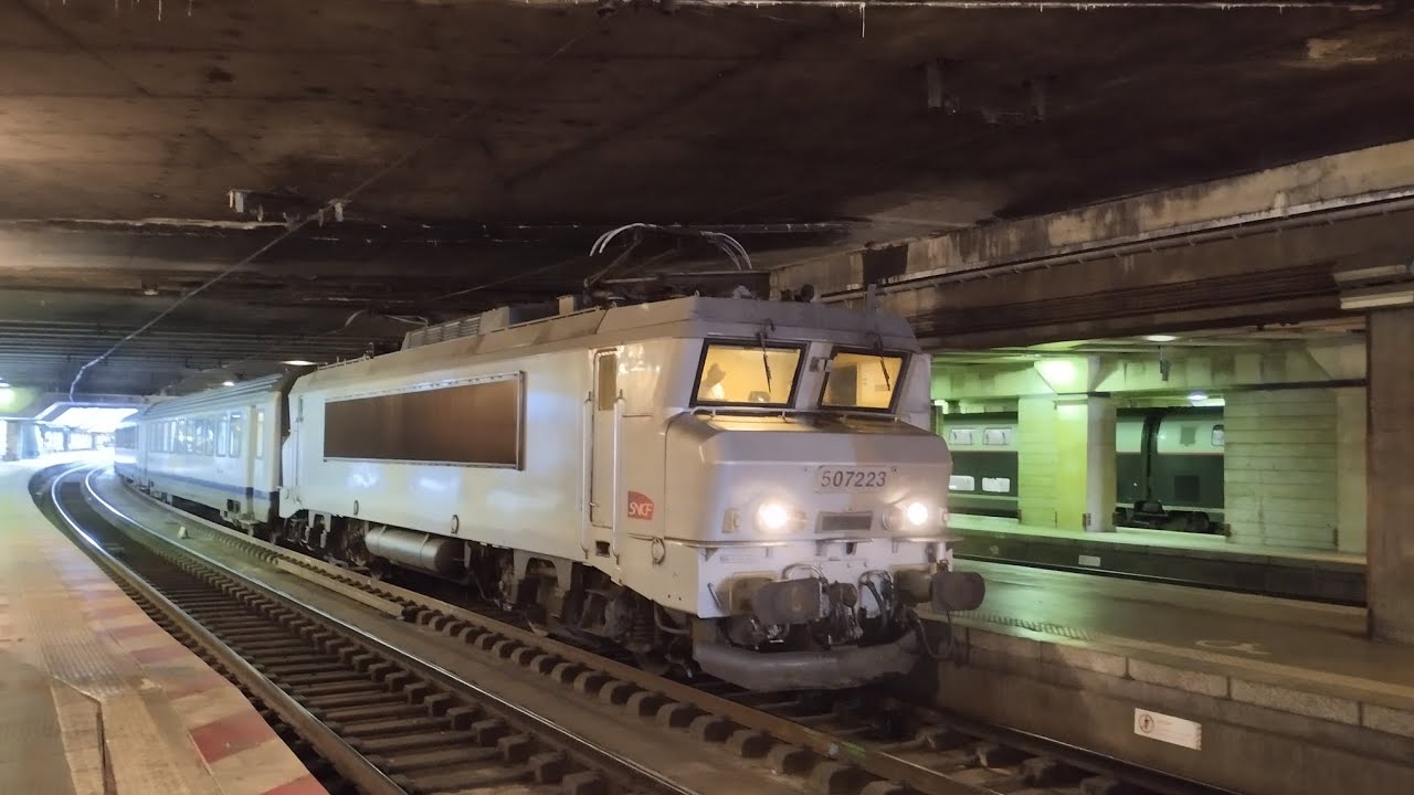 Spot à Austerlitz et Montparnasse 