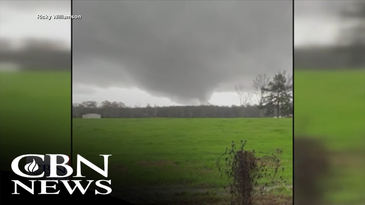 4 Killed in Swarm of 45 Tornadoes Across Southern US, Tens of Thousands ...