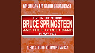Смотреть клип Bruce Introduces The Band (Studio Talk) (Live 1973 Wgoe-Fm Broadcast)
