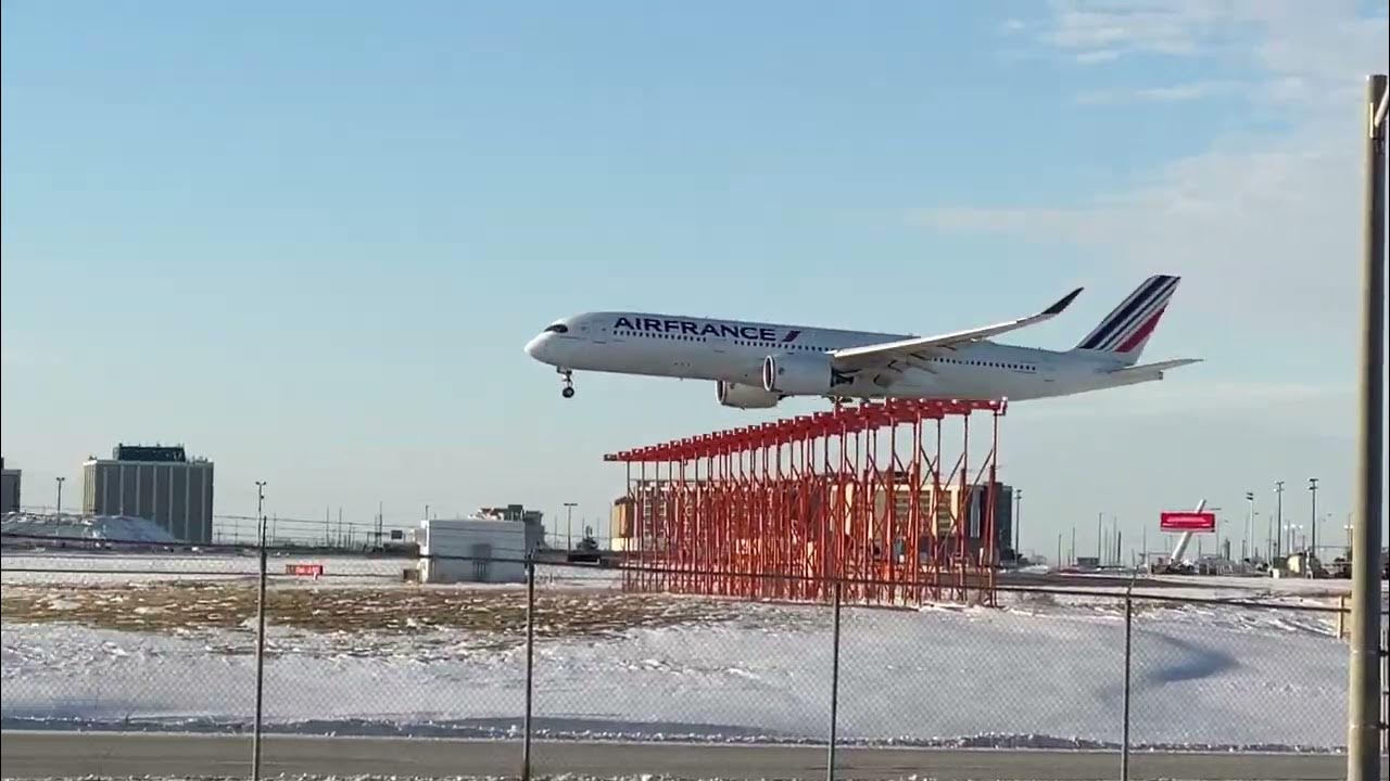 Plane Spotting Toronto Pearson International Airport (YYZ) Canada 