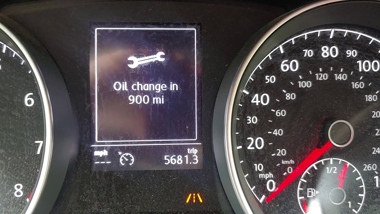 Tire pressure warning, VW Alltrack - YouTube