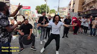 Grup Şamata Sokak Müzisyeni Vedat Ve Yetiş Kopardı..(Bahçe Duvarından Aştım)