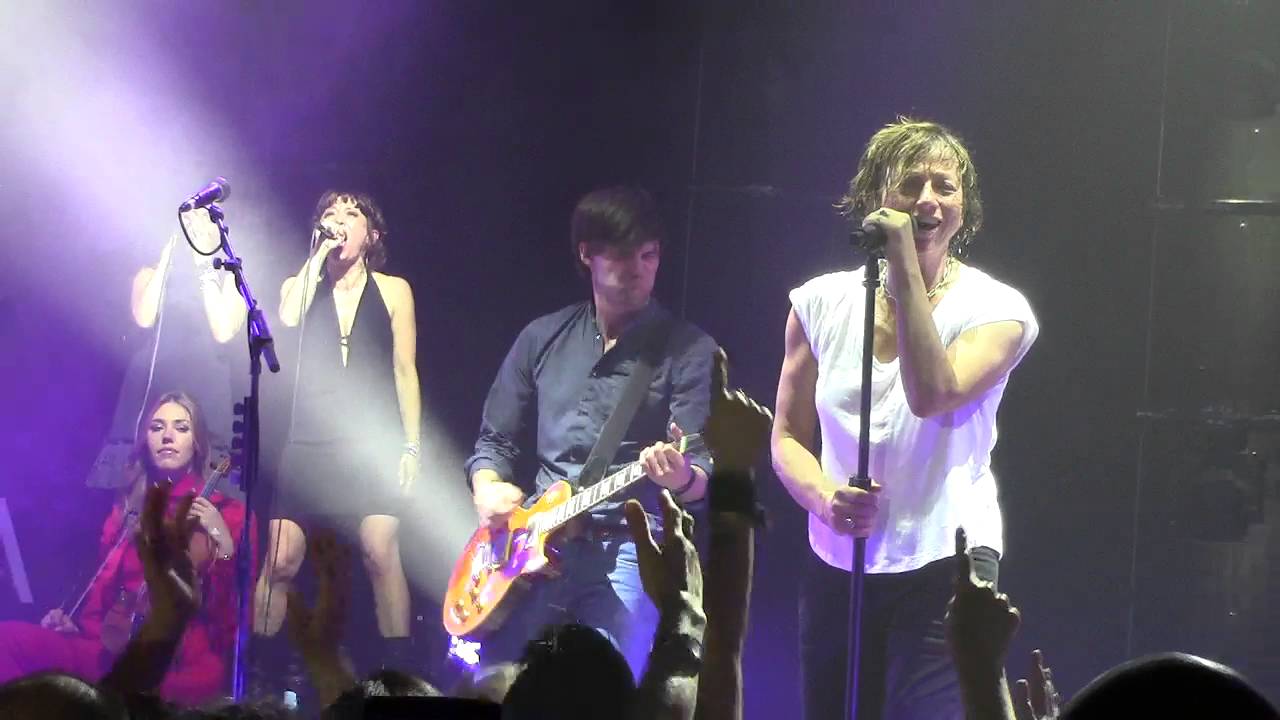 Gianna Nannini Hit History Tour 2016 - "Dio è morto" - YouTube