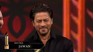 Shah Rukh Khan's Jawan bags Best Film Award at Dadasaheb Phalke International Film Festival #srk