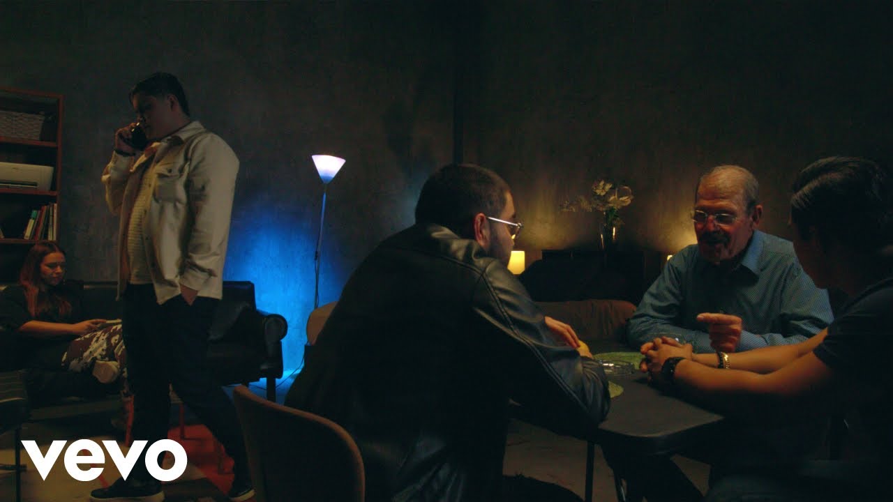 La Arrolladora Banda El Limón De René Camacho - Descuidé