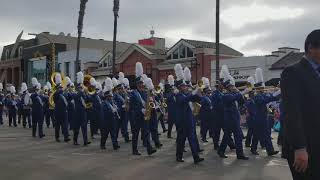 2017 la Jolla Christmas parade UCHS