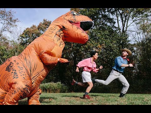 This Couple Decided To Take Engagement Pics To Another Level - YouTube