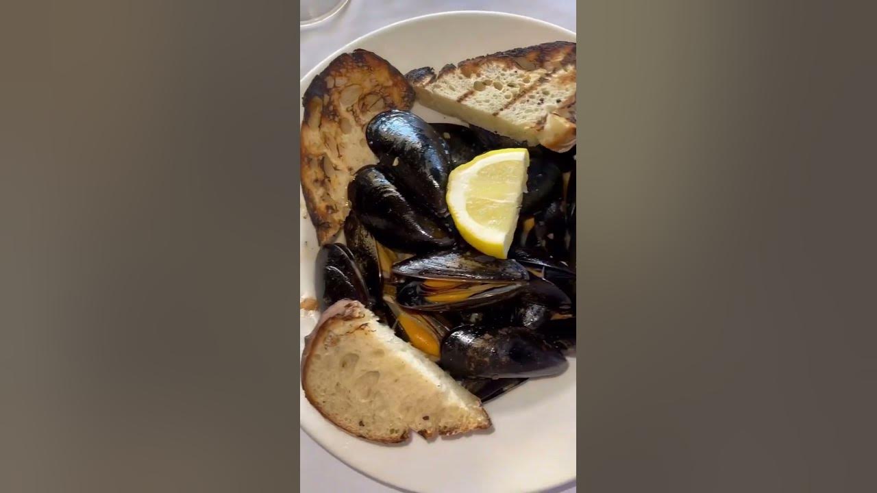FRENCH BISTRO & WINE SHOP IN VEGAS! Marché Bacchus #shorts FRENCH BISTRO & WINE SHOP IN VEGAS! Marché Bacchus #shorts