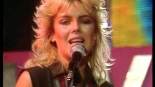 Kim Wilde - Water on glass 1981