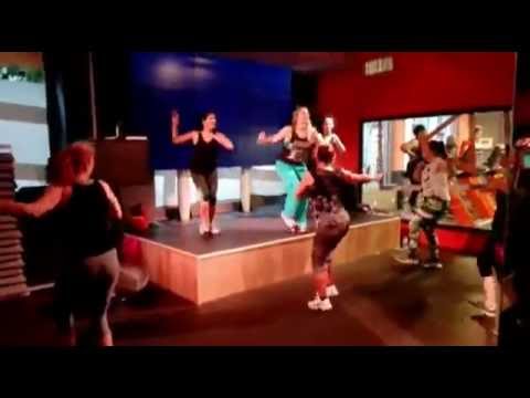 ZUMBA BASIC FIT Blake Shelton - Footloose