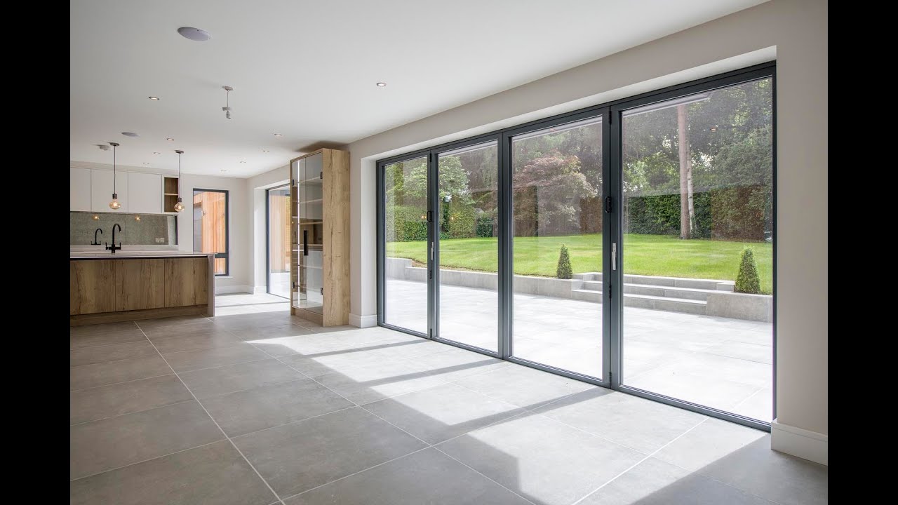 Bi Folding Doors from Express Bi-Folds Direct