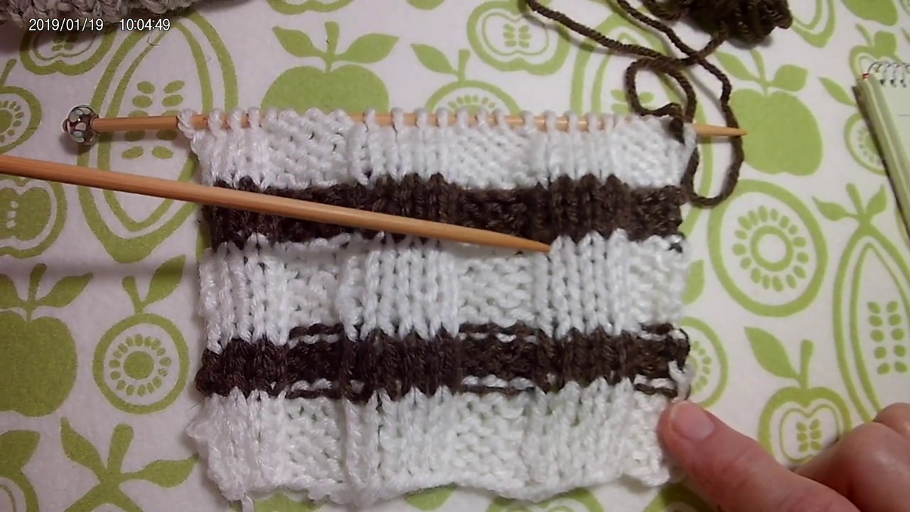 Download Color Changes without Split-color Purl Stitches - YouTube