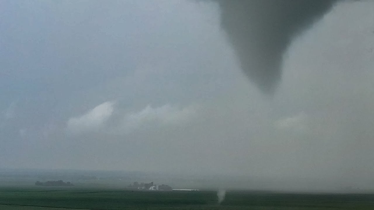 Stanhope, IA Ellsworth, IA Pure White Tornado Incredible CloseUp