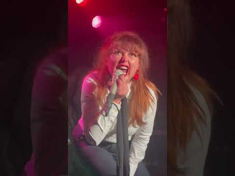 Beck Black Live