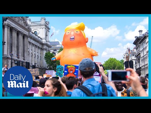 Video: Kurš no aktieriem kinoteātrī pirmais iejutās padomju līderu un ģenerālsekretāru lomās?