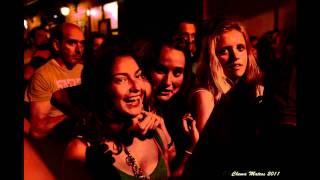 Urgente En Pub Coleman Villaviciosa - Chema Mateos