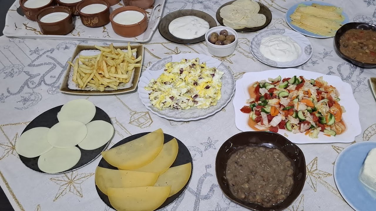 سحور رمضان المبارك عليكم  كل سنه وانتم طيبين 