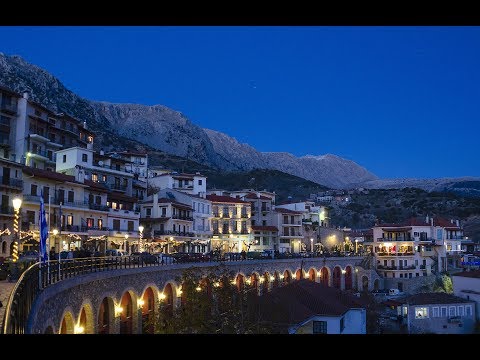 სოფელი არაჰოვა და დასასვენებელი  კოტეჯები (საბერძნეთი)