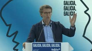 Feijóo cierra con una última llamada a votar: "¡Por Galicia!"