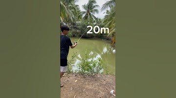 Dùng Cần Câu Máy Ngang Ai Quăng Mồi Xa Nhất #shorts