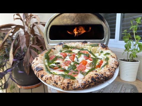 Cheesy Pesto Pizza - Gozney Roccbox ASMR